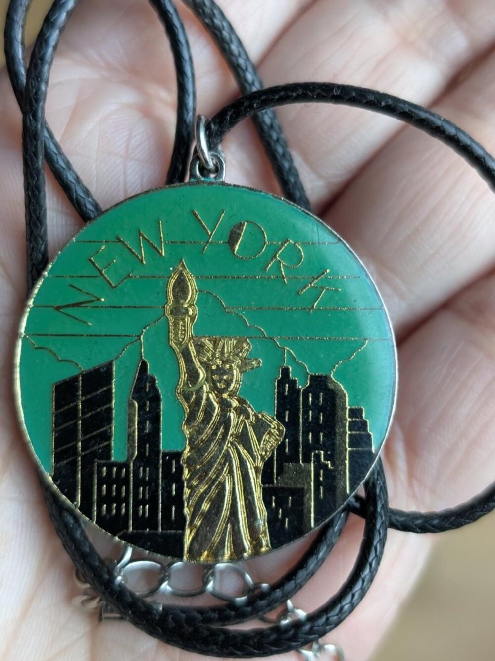 Vintage Green & Gold Enameled "New York" Pendant Necklace Marked on the back